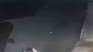 [VIDEO] Seorang Ibu Tega Buang Bayi Hasil Hubungan Gelap karena Malu