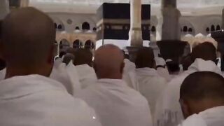 Beshak SubhanAllah Allah Hu Akbar Ya Rab  please like my video and subscribe my channel