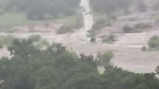 Texas Causeway Engulfed by Rapid Floodwaters in Stunning Timelapse