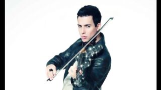 Germany 1353 musicians set a record by playing violin simultaneously