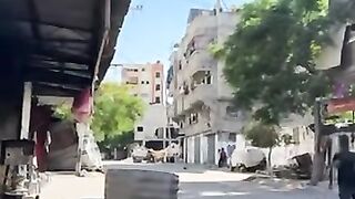Israeli Air Strike Devastates al Bureij Refugee Camp in Gaza