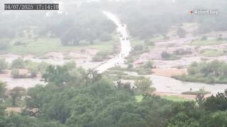 Dramatic Timelapse Captures Texas Floodwaters Engulfing Causeway