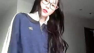 clip bé áo đen nhảy tiktok linh nguynkhnh0722