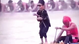 [VIDEO] Aura Farming Mendunia! Pacu Jalur Warisan Budaya Kuantan Singingi di Riau Diikuti Paris Saint Germain dan AC Milan