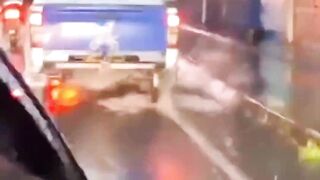 [VIDEO] Mobil Dinas Propam! Viral Remaja 16 Tahun Kepergok Bawa Mobil Propam Polres Tapsel dan Diduga Tabrak Lari