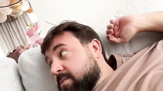 Только из за этого не развожусь.