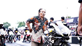 Nenek 2025 ikut balap
