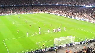 Xavi free kick v Milan