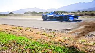 Worlds  fastest car  vs cheetah!