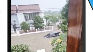 besar melanda sejumlah wilayah di Kota Mataram