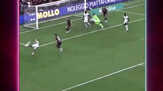 Aksi penyelamatan gemilang dari para kiper terbaik dunia