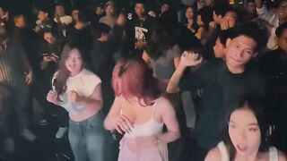 yang di tengah jangan sampe lolos