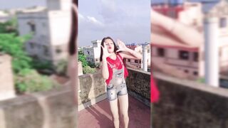 Indian Girl Shriti Dance