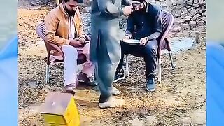 theek hua iske sath