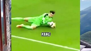 Ketika kiper gak mau kalah!