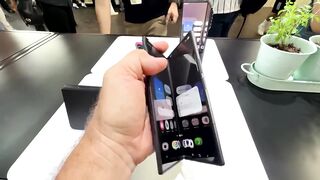 Samsung's New Foldable Phones Challenge Market Leaders