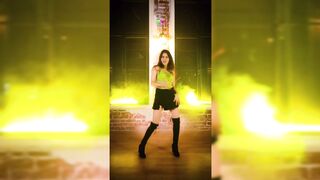 Indian Girl Sunbal Sultanpuri Dance 9