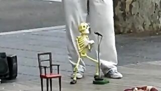 Funny Dancing Baby Skeleton