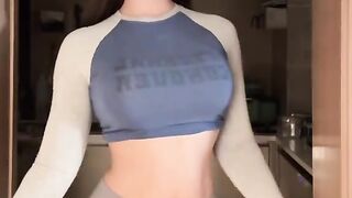 Soft Candy Viral Dance by Talented Girl