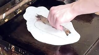 Comfood on X- The shrimp was converted from 3D to 2D https----qIi7fCkmpv - 2