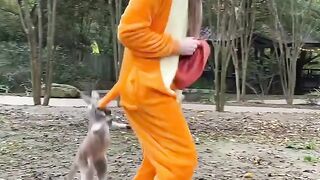 The Funniest Dog Pick-Up Ever!  FunFM