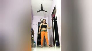 Indian Girl Hot Dance