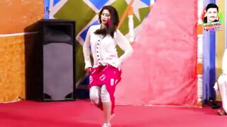 Pakistani Stage Girl Aqsa Malik Dance