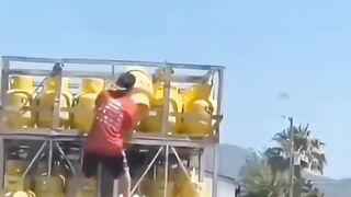To Steal From a Truck in Traffic. But Look What Happens!  FunFM