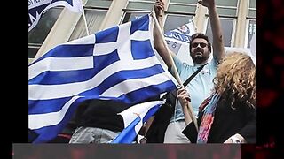 ЖИТЕЛИТЕ НА КРИТ ПРОТЕСТИРАТ ПРОТИВ ЛАГЕРИТЕ ЗА МИГРАНТИ