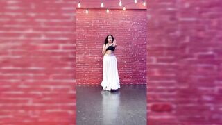 Indian Girl Niranjani Rao Dance 4