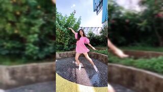 Indian Girl Noorin Sha Dance 14