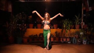 Indian Girl Ojasvi Verma Dance 5