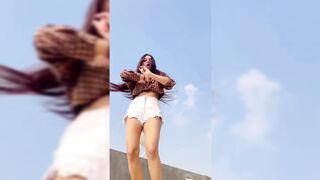 Indian Girl Pooja Bhalla Dance 27