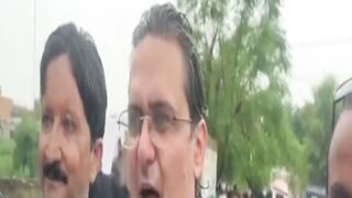 PTI Leader Faisal Javed Khan Talks to Journalists Outside Adiala Jail  I Foryou  Shorts  news
