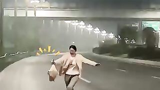 Happy lucky goose wildliferescue animals lovestory cute animalfriendshipgoalsgoose love