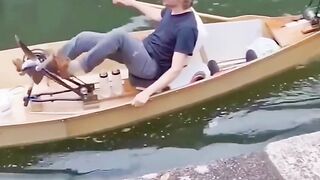 Perahu ini tidak di dayung