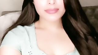 yaar kya behtarin item male ha Indian girls open live