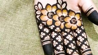 Best mehndi design 2