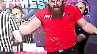 No,29 arm wrestling
