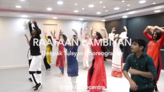 Girls dancing on top trending song