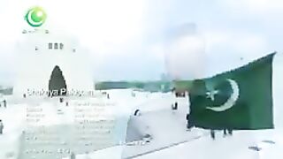 Pakistani song in Rakhat Fateh Ali voice