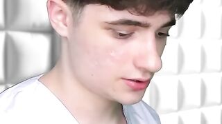 I Went Crazy (Giant Chocolates ASMR)