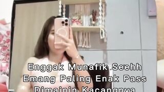 CEWEK BOSPLAY 5