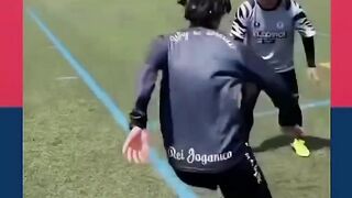 Cara Ngolongin Lawan Tanpa Ketahuan!