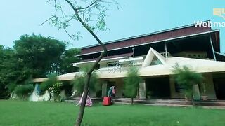 Atript S01 E01