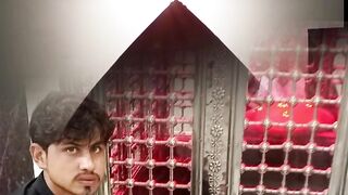 Hussain bant reh hai