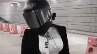 CEWEK BOSPLAY 29