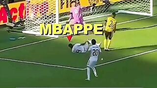 Kylian Mbappe Menghormati Semua Orang
