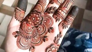 New femus mahndi design and simple hard