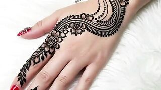 Simple Mahandi design and simple